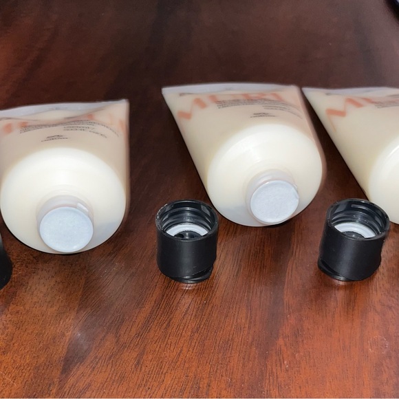 (Lot of 3) Murumuru Leave in Hair Conditioner - Picture 5 of 6